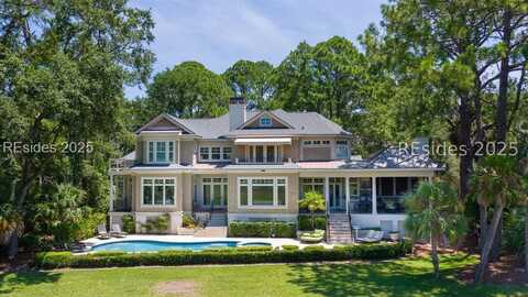 3 Gull Point Road, Hilton Head Island, SC 29928