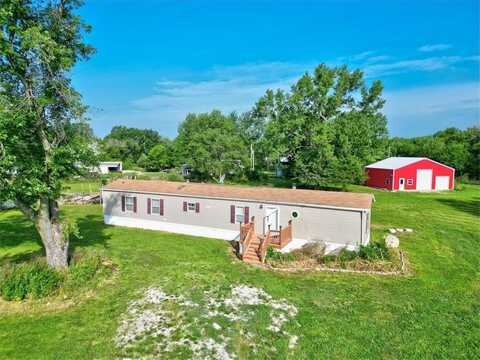 24910 S Oak Avenue, Peculiar, MO 64078