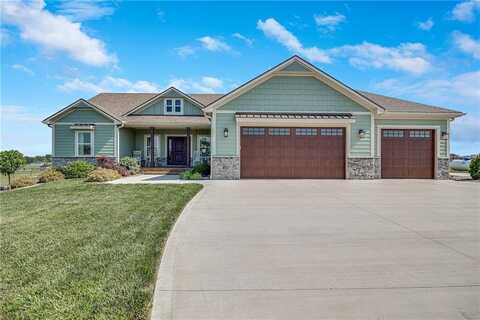 6741 Lakeside Circle, Odessa, MO 64076