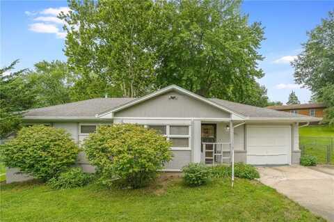 8821 N Campbell Street, Kansas City, MO 64155