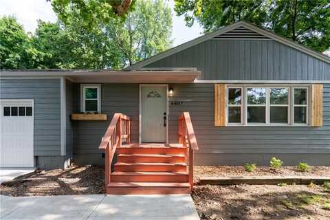 6807 W 77th Street, Overland Park, KS 66204