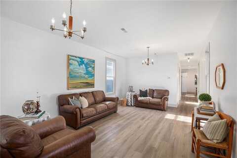 325 Kiowa Street, Leavenworth, KS 66048