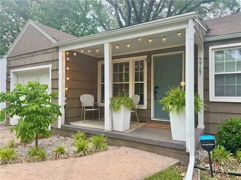7717 Locust Street, Kansas City, MO 64131