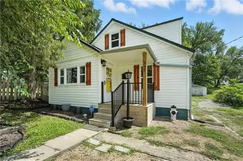 335 N Neconi Avenue, Bonner Springs, KS 66012