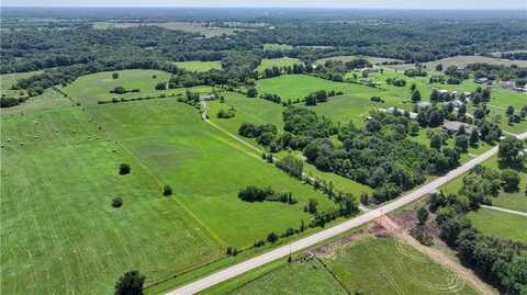 5775 SE W Highway, Lathrop, MO 64465