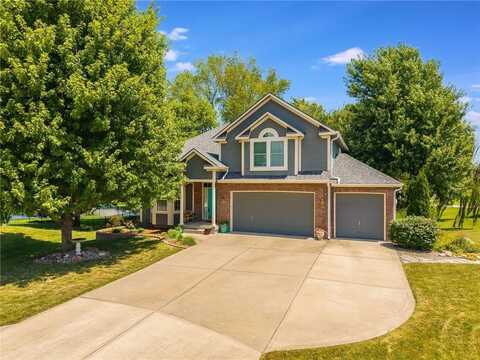 12104 Canna Court, Peculiar, MO 64078