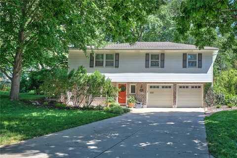 6442 W 74th Street, Overland Park, KS 66204