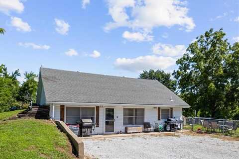 607 E Z Highway, Bates City, MO 64011