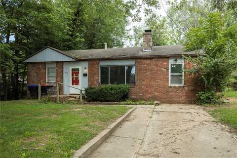 408 9th St Terrace, Warrensburg, MO 64093