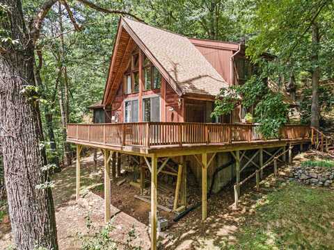 303 JORDAN HOLLOW RD, STANLEY, VA 22851
