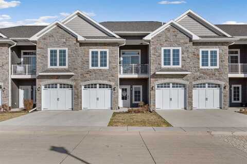 2881 Blue Sage Dr, Coralville, IA 52241