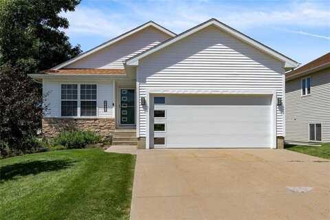 6400 Cakebread Ct, Marion, IA 52302