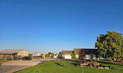 6985 Denver Rd., Fruitland, ID 83619
