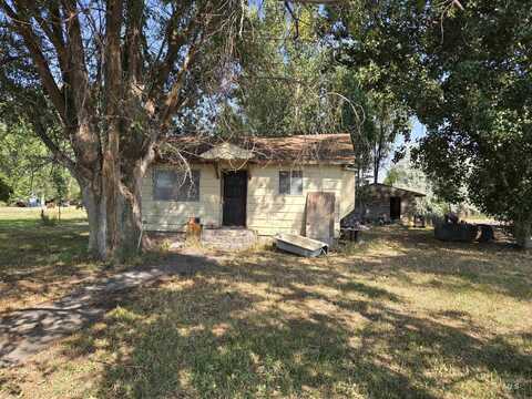 5562 95 Spur Hwy, Ontario, OR 97914