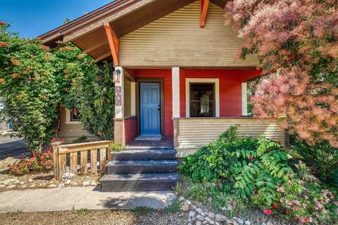 1015 E Logan Street, Caldwell, ID 83605