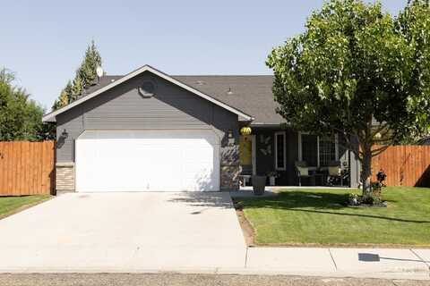 1667 Pennington, Ontario, OR 97914