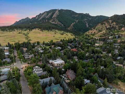 820 6th St, Boulder, CO 80302