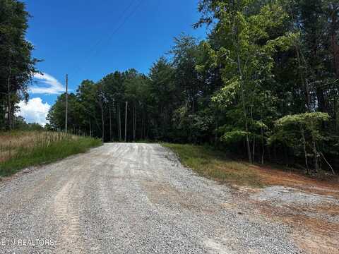 292 Cody Lane, Madisonville, TN 37354