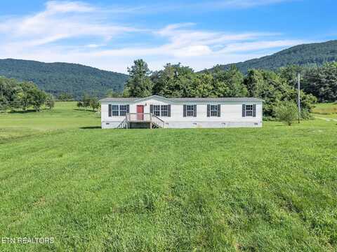 233 Orange Lane, Speedwell, TN 37870