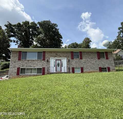 5021 Ridgemont Drive, Knoxville, TN 37918