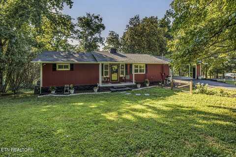 2163 Sugar Grove Valley Rd, Harriman, TN 37748