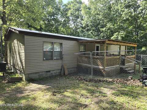 1223 Sheppard Rd, Jamestown, TN 38556