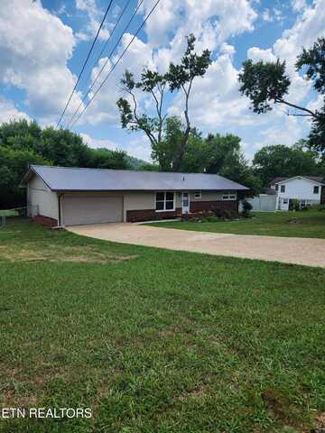 2312 Capri Drive, Knoxville, TN 37912