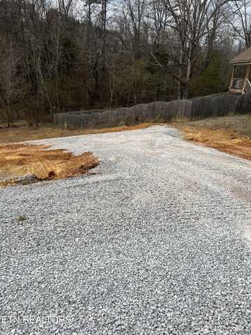 7941& 7947 Pelleaux Rd, Knoxville, TN 37938