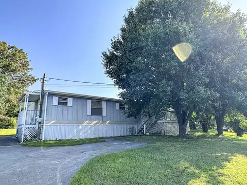 1432 River Breeze Drive, Sevierville, TN 37876