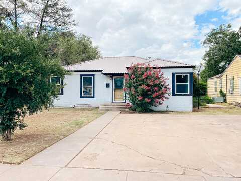 2426 31st Street, Lubbock, TX 79411