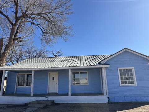 911 4th Street, Abernathy, TX 79311