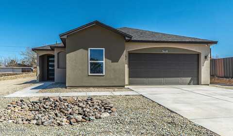 5600 Ledesma Drive, Las Cruces, NM 88007