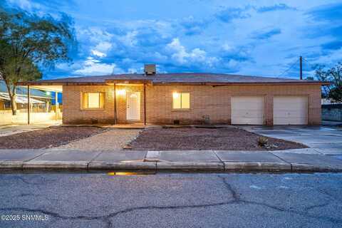1255 W Hall Avenue, Las Cruces, NM 88005