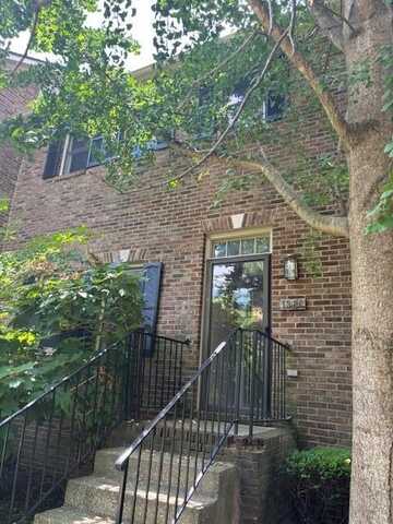 1364 Gray Hawk Road, Lexington, KY 40502