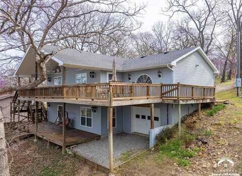 4955 Saratoga Drive, Mc Louth, KS 66054