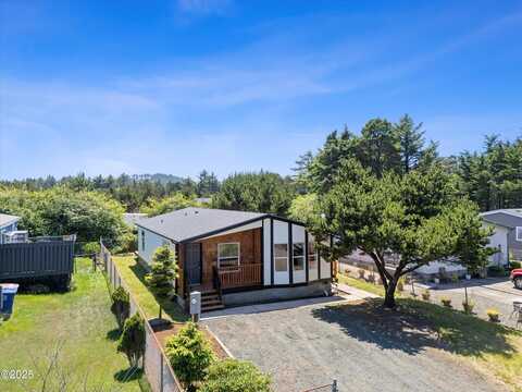 20 NE 72nd Street, Newport, OR 97365