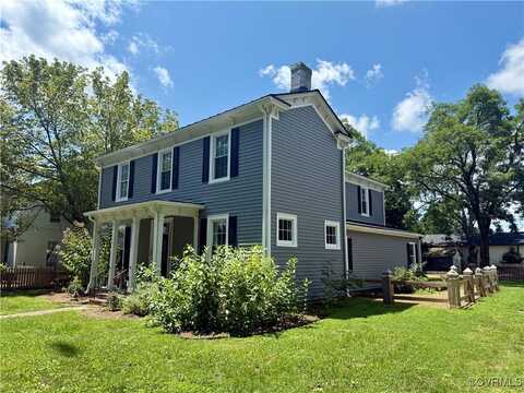 300 Virginia St, Ashland, VA 23005