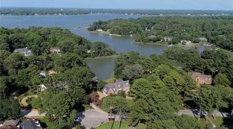 1535 Sea Breeze TRL S, Virginia Beach, VA 23452