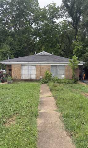 561 BERCLAIR, Memphis, TN 38122