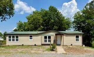 202 Ruth Avenue, Scott City, MO 63780