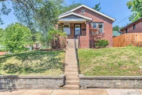 1717 Yale Avenue, Saint Louis, MO 63117