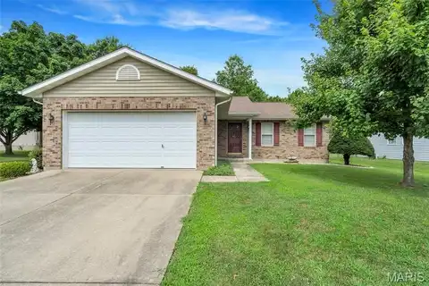 431 Sandalwood Drive, Waterloo, IL 62298