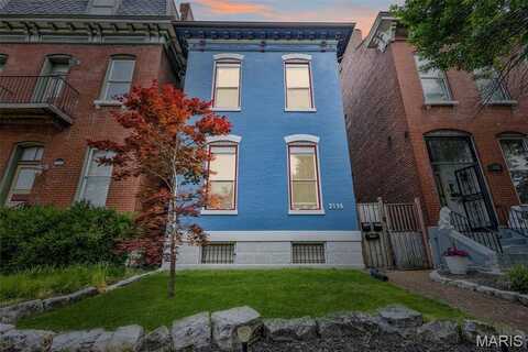 2135 Sidney Street, Saint Louis, MO 63104