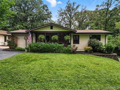 2617 Forest Lane, High Ridge, MO 63049