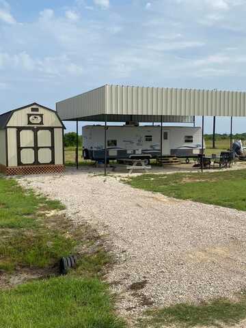 44 Lobster Ln., Palacios, TX 77465