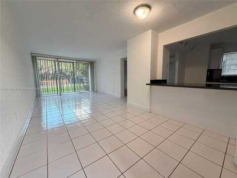 816 NW 87th Ave, Miami, FL 33172