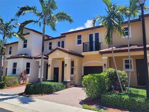 6959 Long Pine Cir, Coconut Creek, FL 33073