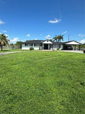 925 NE 18th, Belle Glade, FL 33430