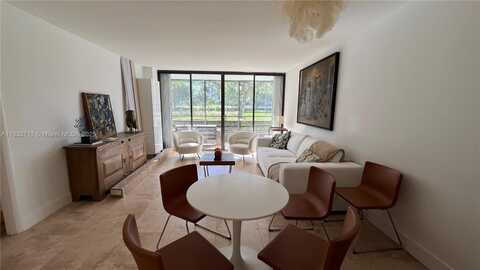 20500 W Country Club Dr, Aventura, FL 33180