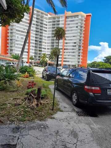 1301 NE Miami Gardens Dr, Miami, FL 33179